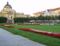 ZAGREB GREEN HORSESHOE (LENUCI HORSESHOE)