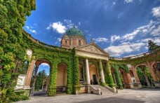 CEMETERY MIROGOJ