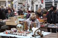 BRITISH SQUARE - OUTDOOR ANTIQUES FAIR
