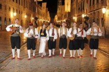 DUBROVNIK KOLENDA, 24.12.2015. I 31.12.2017.