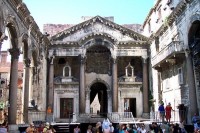 SPLIT - THE CITY OF EMPEROR DIOCLETIAN