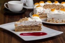 THE CAKE FRANKOPAN