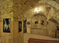 CRYPTS AND CATACOMBS, BAKAR