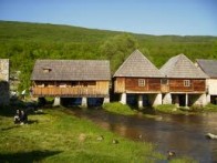 RIVER GACKA SPRINGS