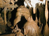 CAVE LOKVARKA