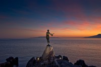 GIRL WITH A SEAGULL, OPATIJA